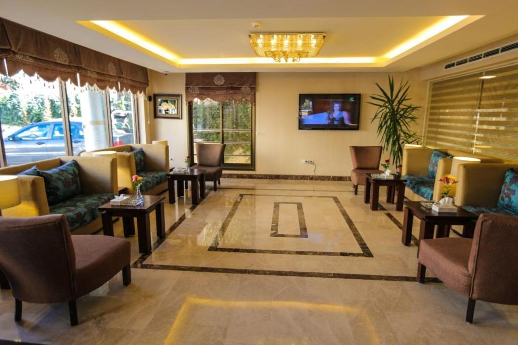 Lancaster Hotel Apartments Dahiet Alrasheed Амман Екстер'єр фото